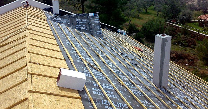 Evka-2 EPDM Kauçuk Çatı – OSB üzerine serilmiş nefes alan su yalıtım örtüsü ve çıtalama